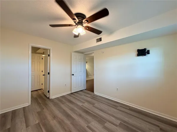 $1,395 | 900 Ave Z Southeast, Unit C2, Winter Haven, FL 33880