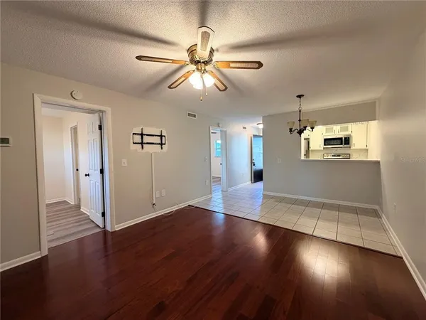 $1,395 | 900 Ave Z Southeast, Unit C2, Winter Haven, FL 33880