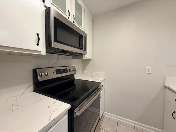 $1,395 | 900 Ave Z Southeast, Unit C2, Winter Haven, FL 33880