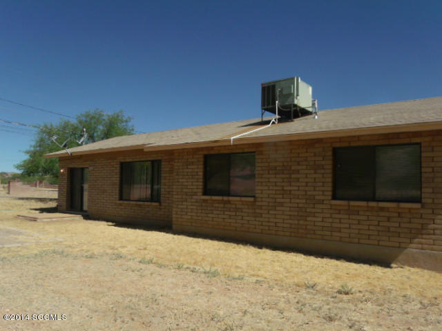 167 Calle Opalo Rio Rico, AZ 85648 - Photo 3 of 14 Gallery Image 3