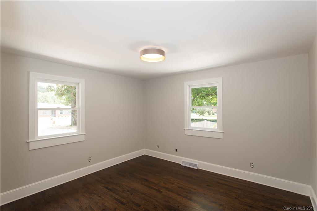 6110 Williams Road Charlotte, NC 28215 - Photo 16 of 25 Gallery Image 16
