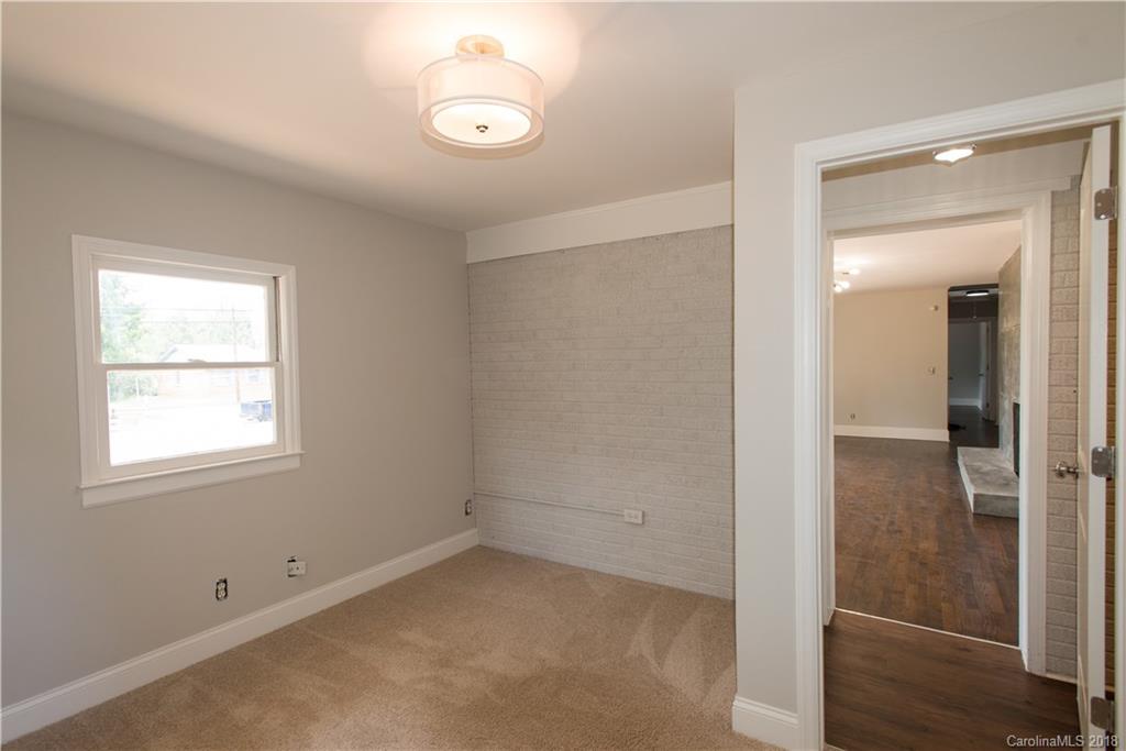 6110 Williams Road Charlotte, NC 28215 - Photo 20 of 25 Gallery Image 20