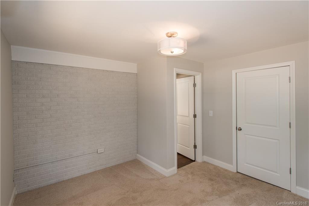6110 Williams Road Charlotte, NC 28215 - Photo 21 of 25 Gallery Image 21