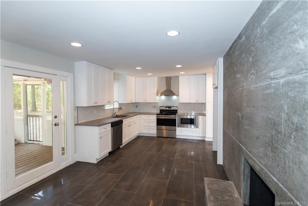 6110 Williams Road Charlotte, NC 28215 - Photo 8 of 25 Gallery Image 8