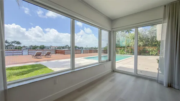$35,000 | 1690 Daytonia Road, Miami Beach, FL 33141