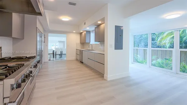 $35,000 | 1690 Daytonia Road, Miami Beach, FL 33141