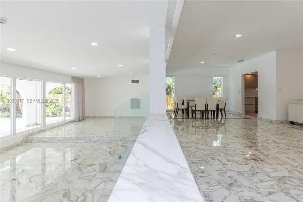 $35,000 | 1690 Daytonia Road, Miami Beach, FL 33141