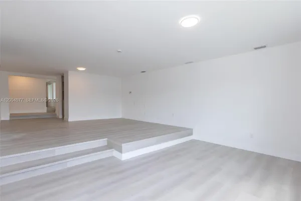 $35,000 | 1690 Daytonia Road, Miami Beach, FL 33141