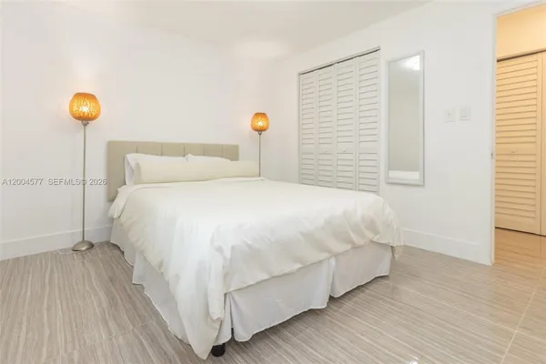 $35,000 | 1690 Daytonia Road, Miami Beach, FL 33141