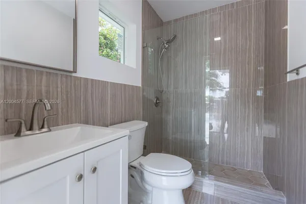 $35,000 | 1690 Daytonia Road, Miami Beach, FL 33141