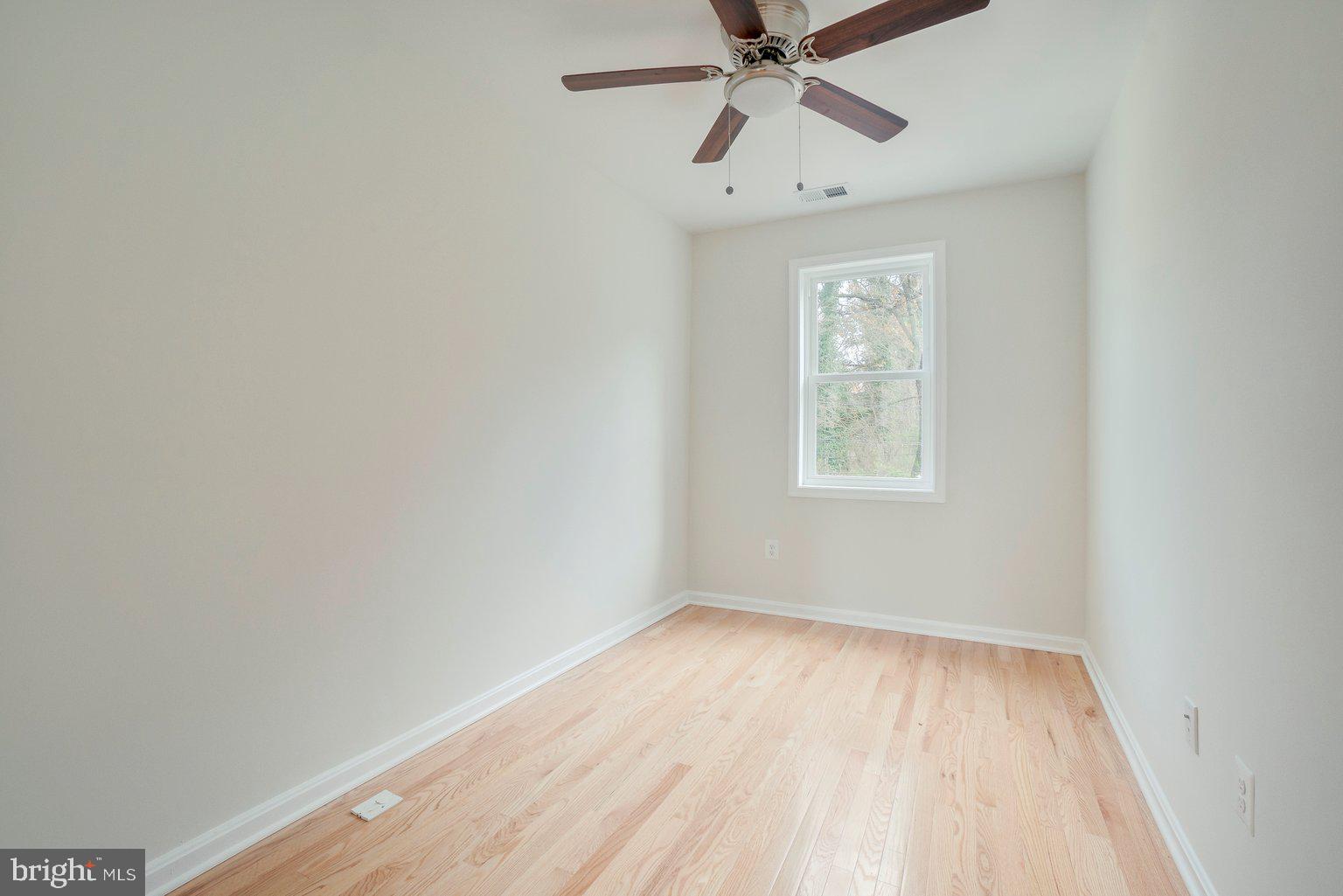 4283 Falls Road Baltimore, MD 21211 - Photo 14 of 22 Gallery Image 14