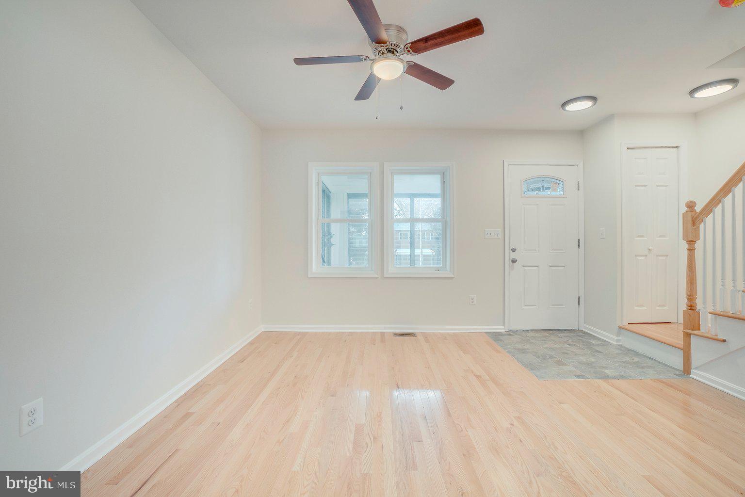 4283 Falls Road Baltimore, MD 21211 - Photo 4 of 22 Gallery Image 4
