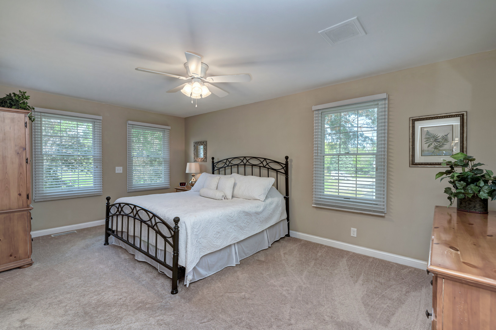 41W170 Denny Road Sugar Grove, IL 60554 - Photo 14 of 36 a spacious bedroom with a bed and a window