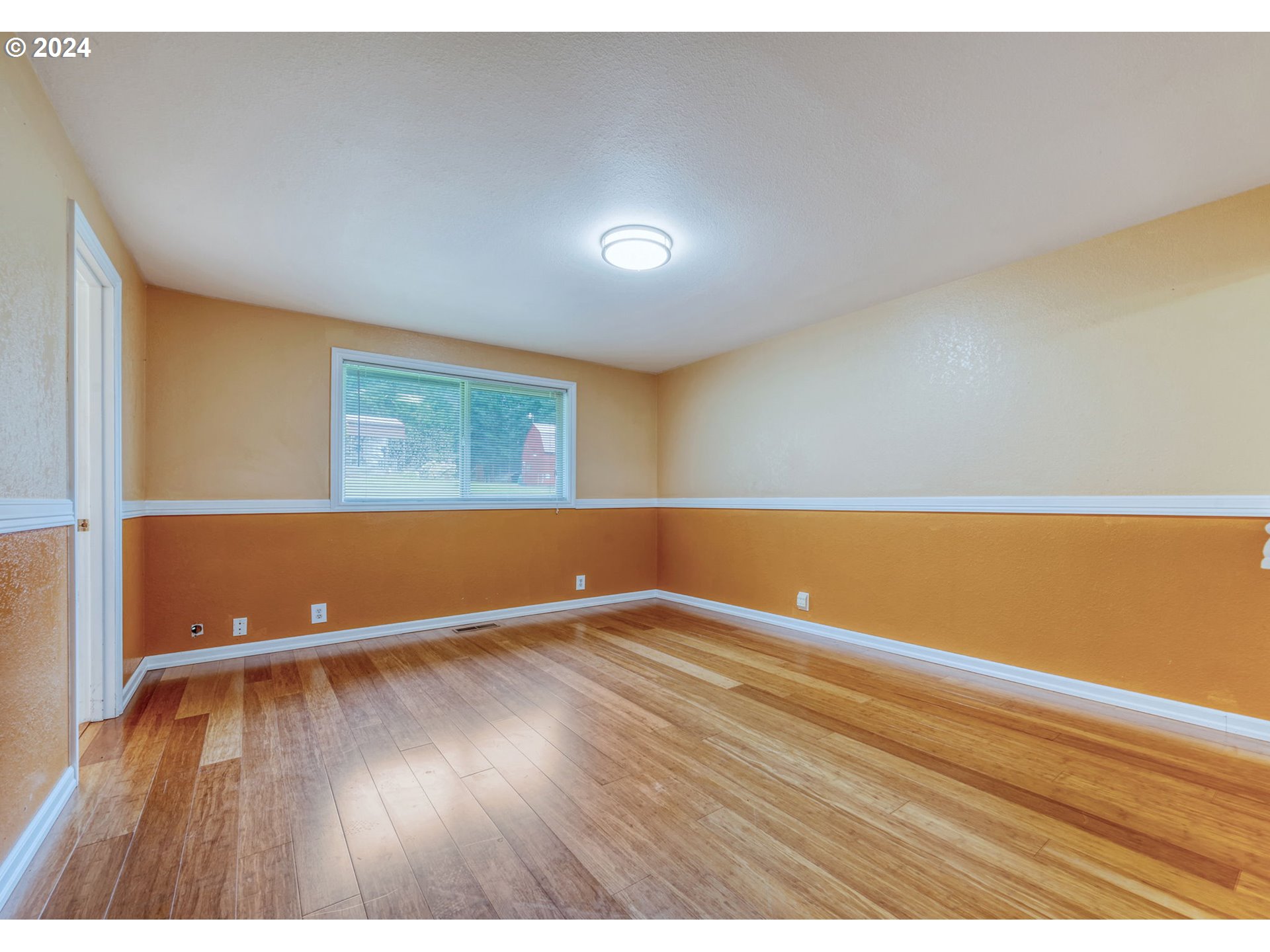 25745 Hall Road Junction City, OR 97448 - Photo 13 of 38 Gallery Image 13