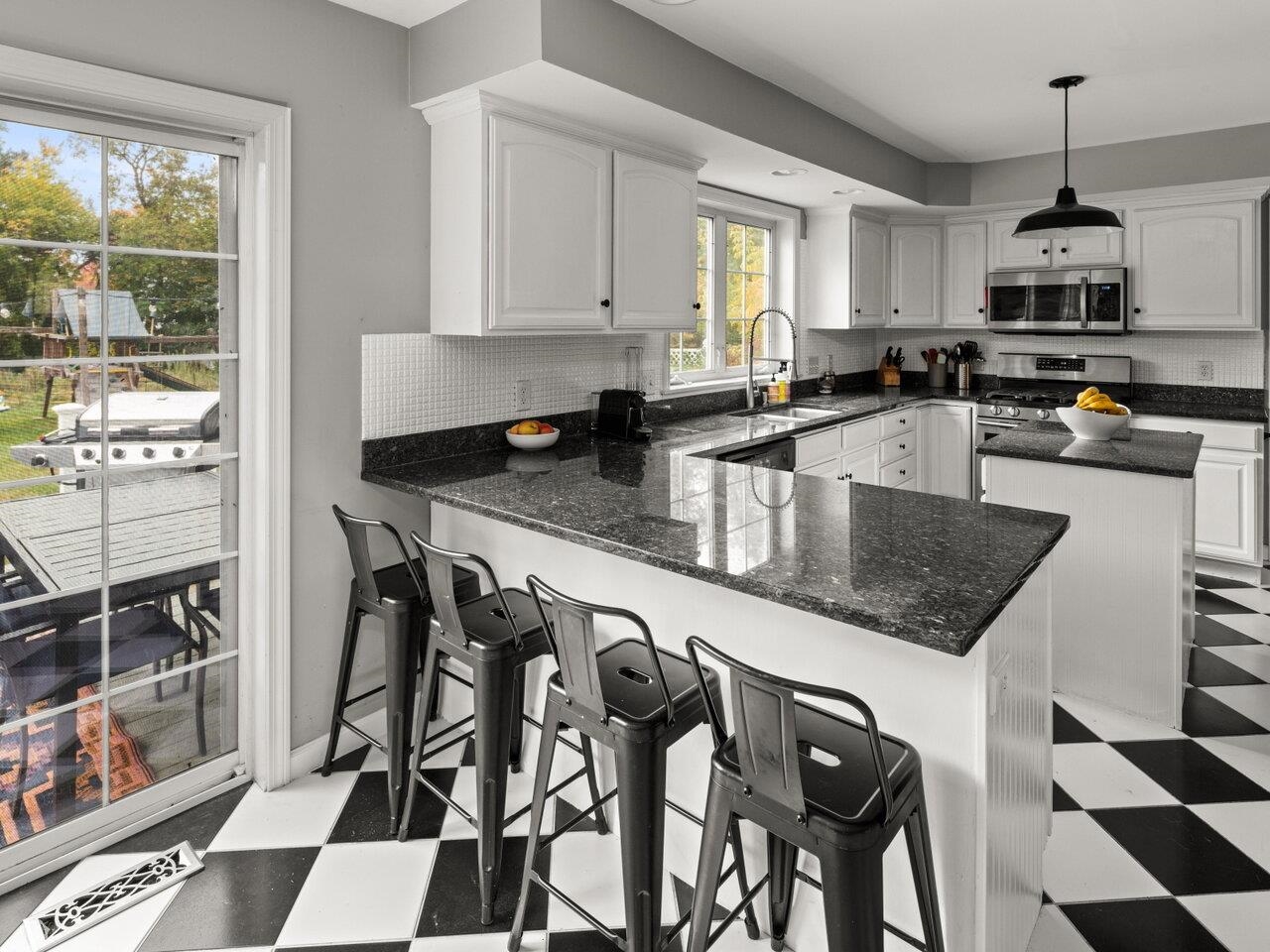 104 Rivers Edge Drive Burlington, VT 05408 - Photo 12 of 34 Gallery Image 12