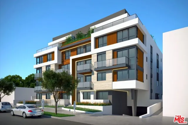 $5,580,000 | 810 North Sweetzer Avenue, West Hollywood, CA 90069