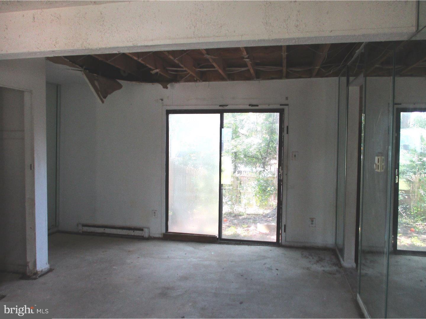 58 Berkshire Road Sicklerville, NJ 08081 - Photo 2 of 6