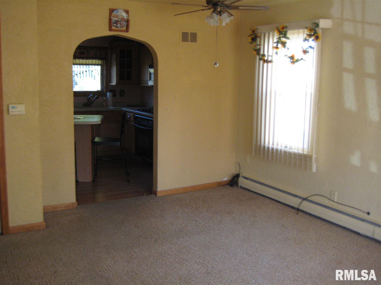 107 Bess Street Washington, IL 61571 - Photo 4 of 15 Gallery Image 4