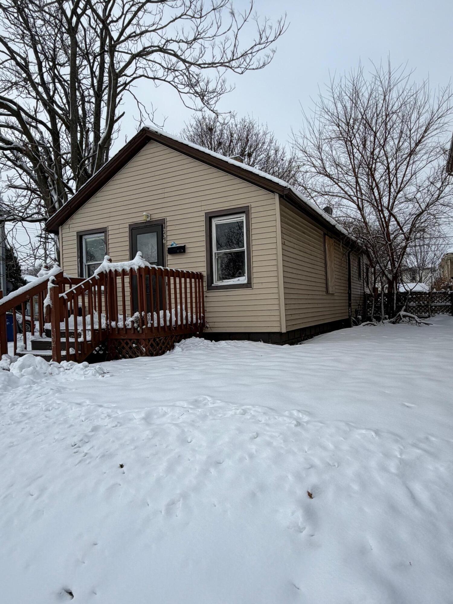 701E8A3E-A359-4C4C-9E91-8BDC381E0B5F