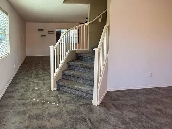 $3,100 | 3103 West Zachary Drive, Phoenix, AZ 85027