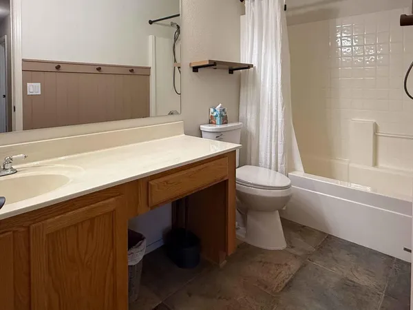 $3,100 | 3103 West Zachary Drive, Phoenix, AZ 85027