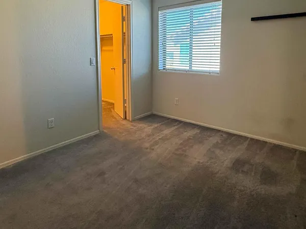 $3,100 | 3103 West Zachary Drive, Phoenix, AZ 85027