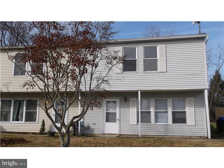 28 Farmhouse Road Sicklerville, NJ 08081 - Photo 2 of 11