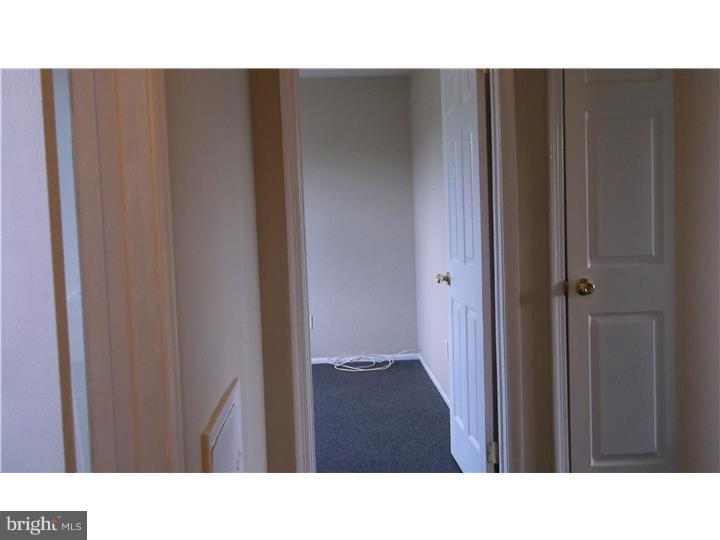 28 Farmhouse Road Sicklerville, NJ 08081 - Photo 9 of 11