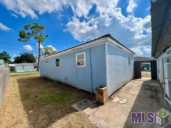 $49,000 | 122 West 11th Street, Larose, LA 70373