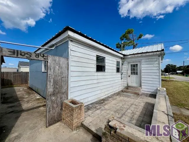 $59,000 | 122 West 11th Street, Larose, LA 70373