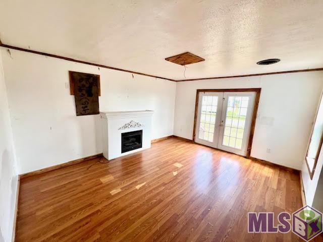 122 West 11th Street Larose, LA 70373 - Photo 5 of 15 Living