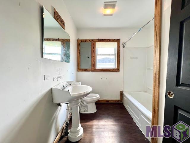 122 West 11th Street Larose, LA 70373 - Photo 7 of 15 Bathroom