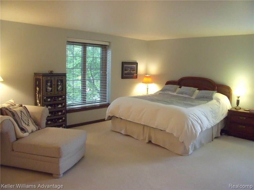 36941 Fox Run Farmington Hills, MI 48331 - Photo 32 of 49