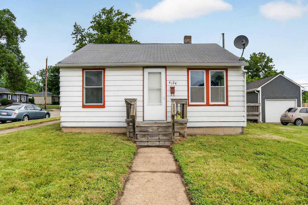 4124 21st Street Racine, WI 53405 - Photo 1 of 18 Exterior