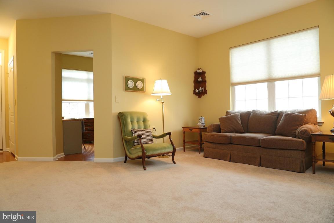 1936 Speedwell Road Lancaster, PA 17601 - Photo 2 of 26 Gallery Image 2