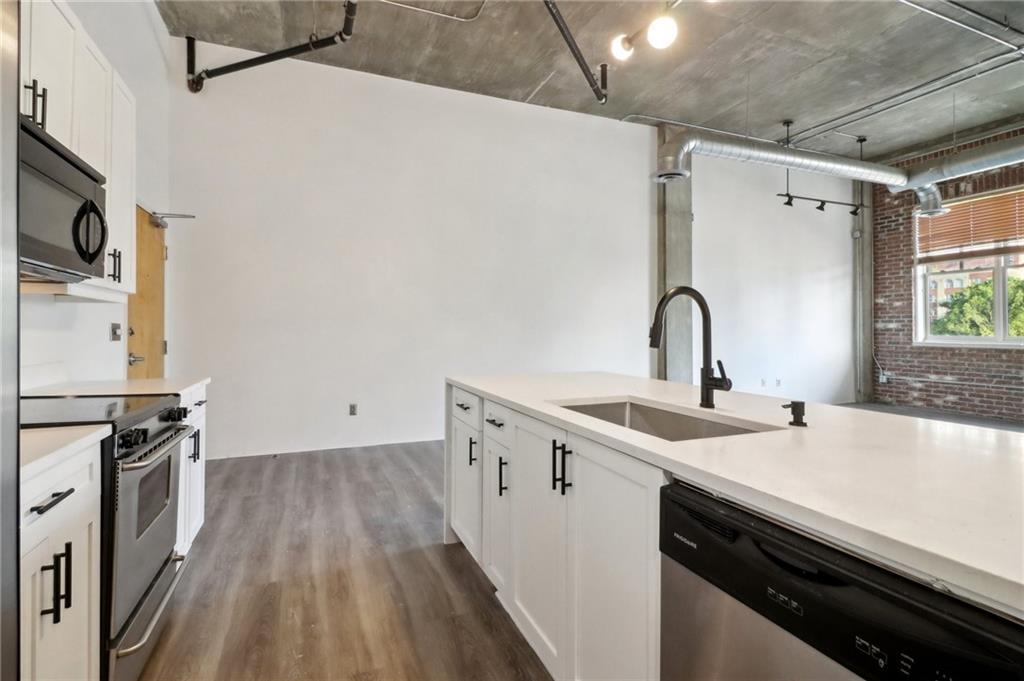 3235 Roswell Road Northeast, Unit 716 Atlanta, GA 30305 - Photo 10 of 22