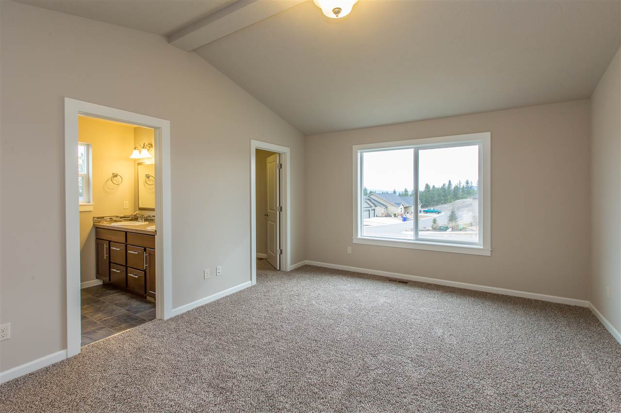 5402 North Radium Lane Spokane, WA 99217 - Photo 9 of 20