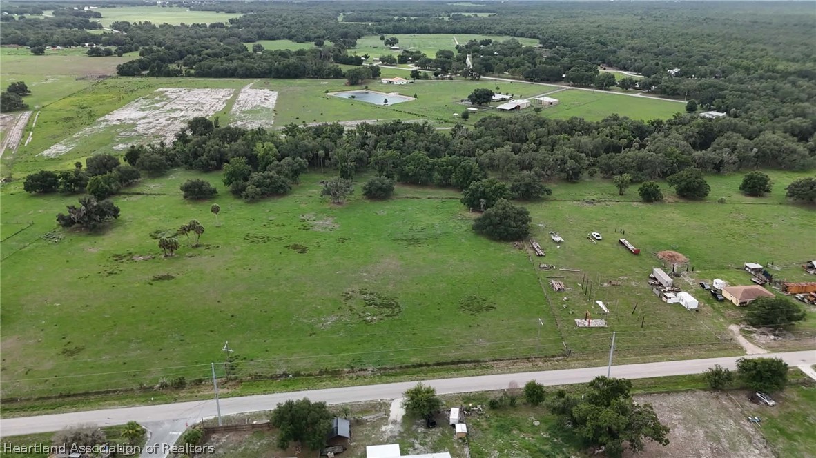 Griffin Road Wauchula, FL 33873 - Photo 15 of 17 an aerial view of a houses with yard