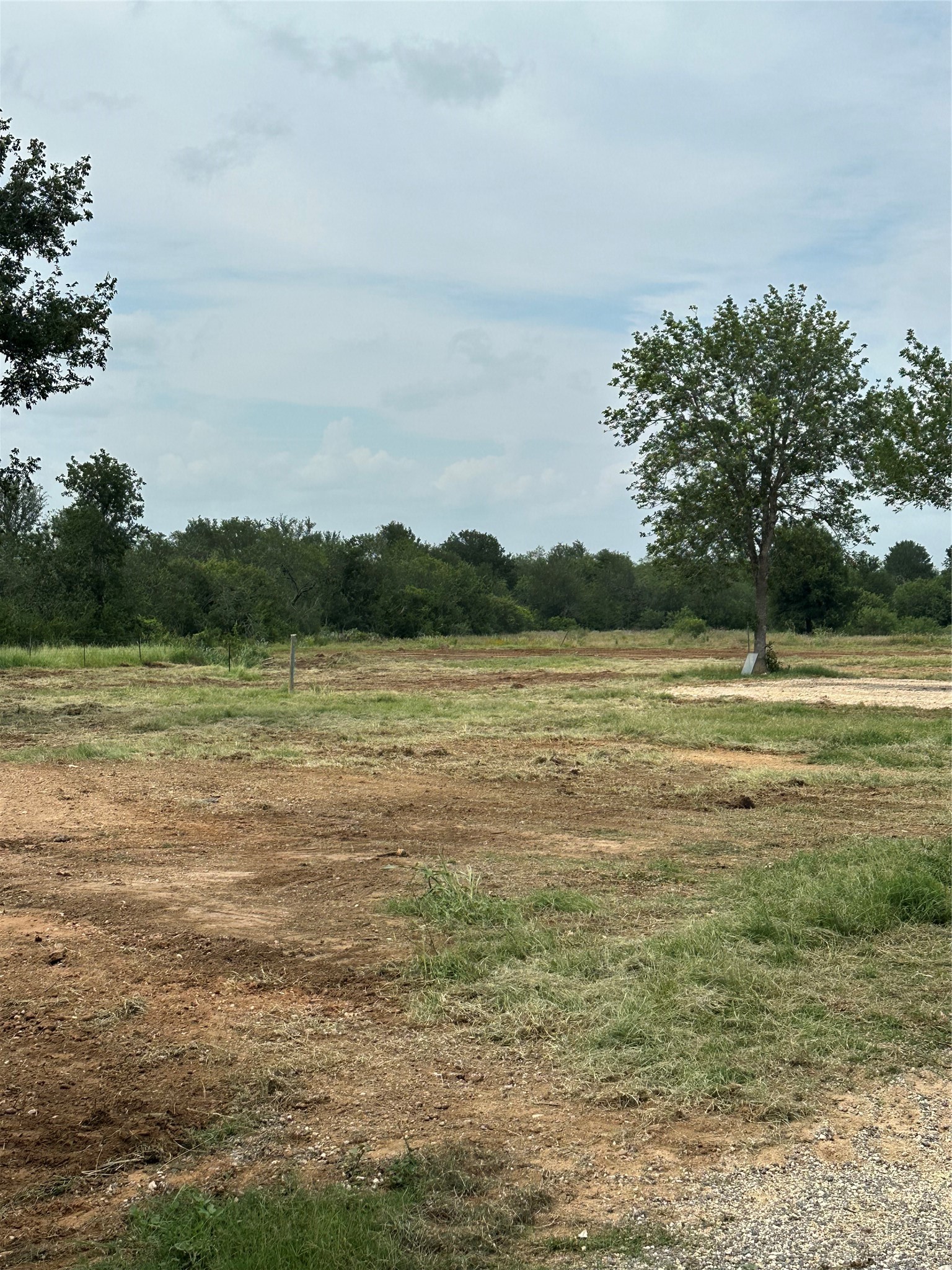 1842 Kelly Road Luling, TX 78648 - Photo 4 of 5