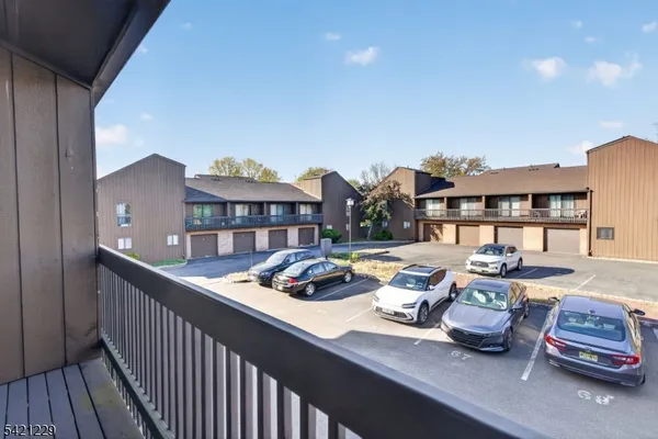 $549,000 | 66 Kingsberry Drive, Unit 66, Somerset, NJ 08873