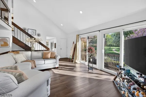 $549,000 | 66 Kingsberry Drive, Unit 66, Somerset, NJ 08873