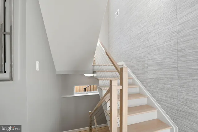 $2,485,000 | 1404 North Herndon Street, Arlington, VA 22201