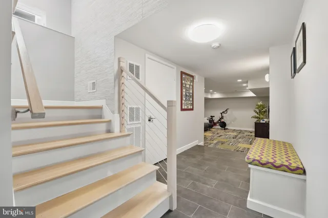 $2,485,000 | 1404 North Herndon Street, Arlington, VA 22201