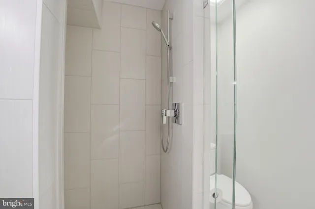 $2,485,000 | 1404 North Herndon Street, Arlington, VA 22201