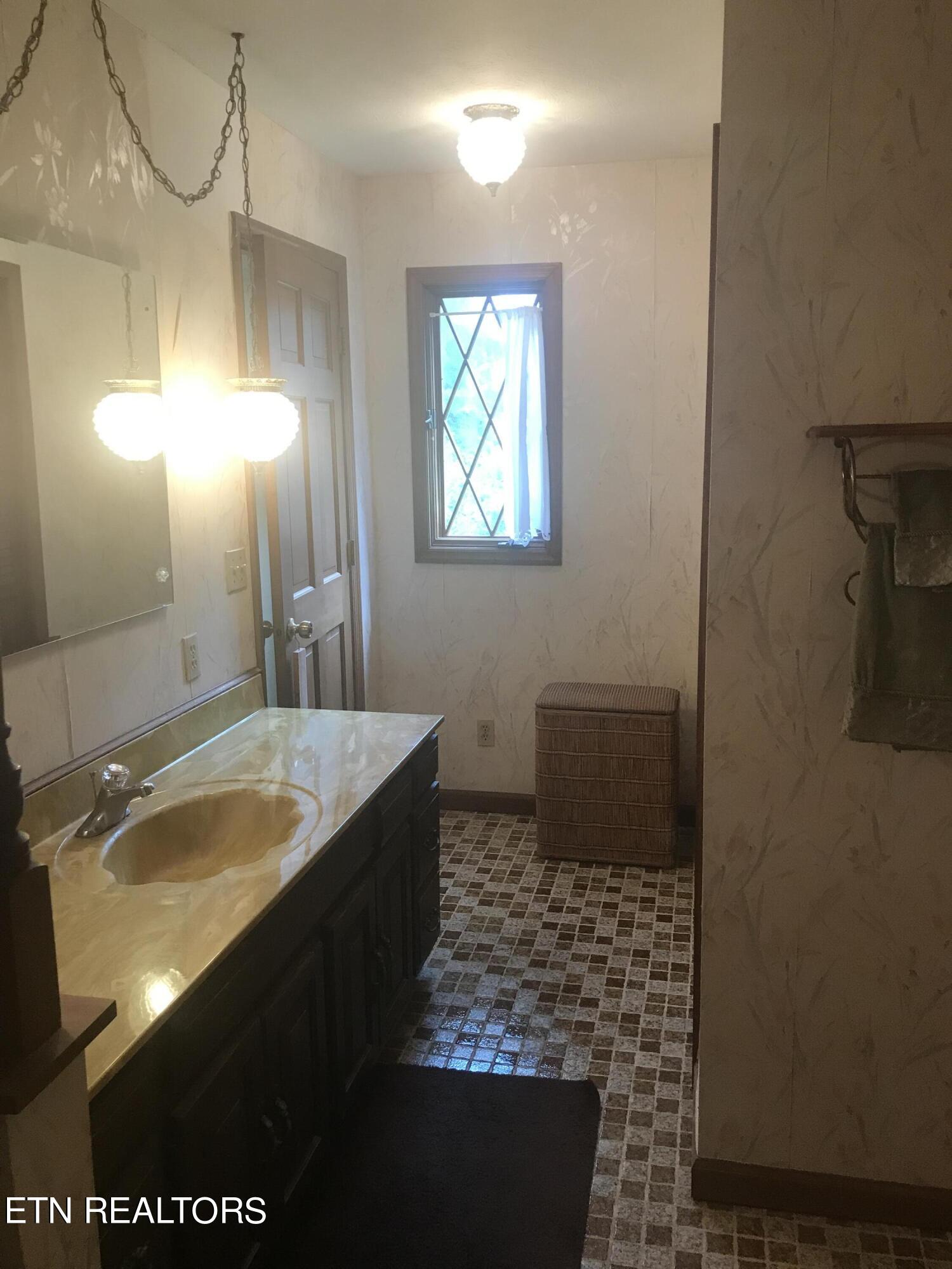 763 Evergreen Road Flat Lick, KY 40935 - Photo 21 of 30 Bathroom off of main bedroom