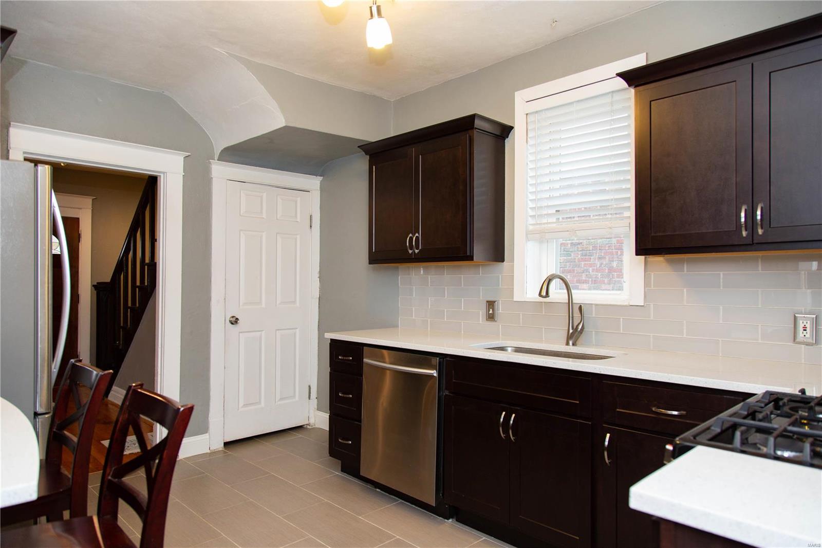 3008 Watson Road St. Louis, MO 63139 - Photo 12 of 28