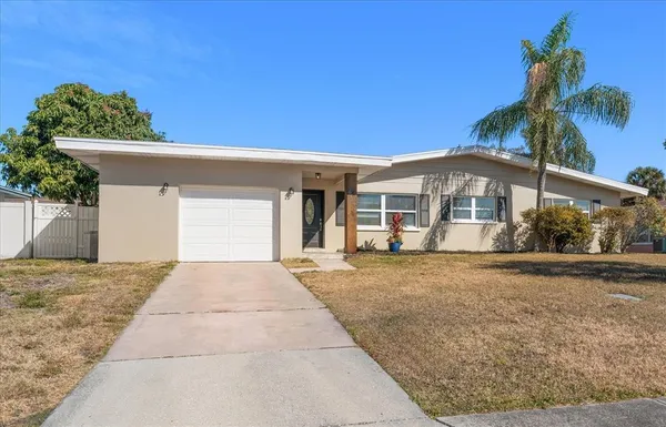 $499,000 | 2239 Duncan Drive, Belleair Bluffs, FL 33770