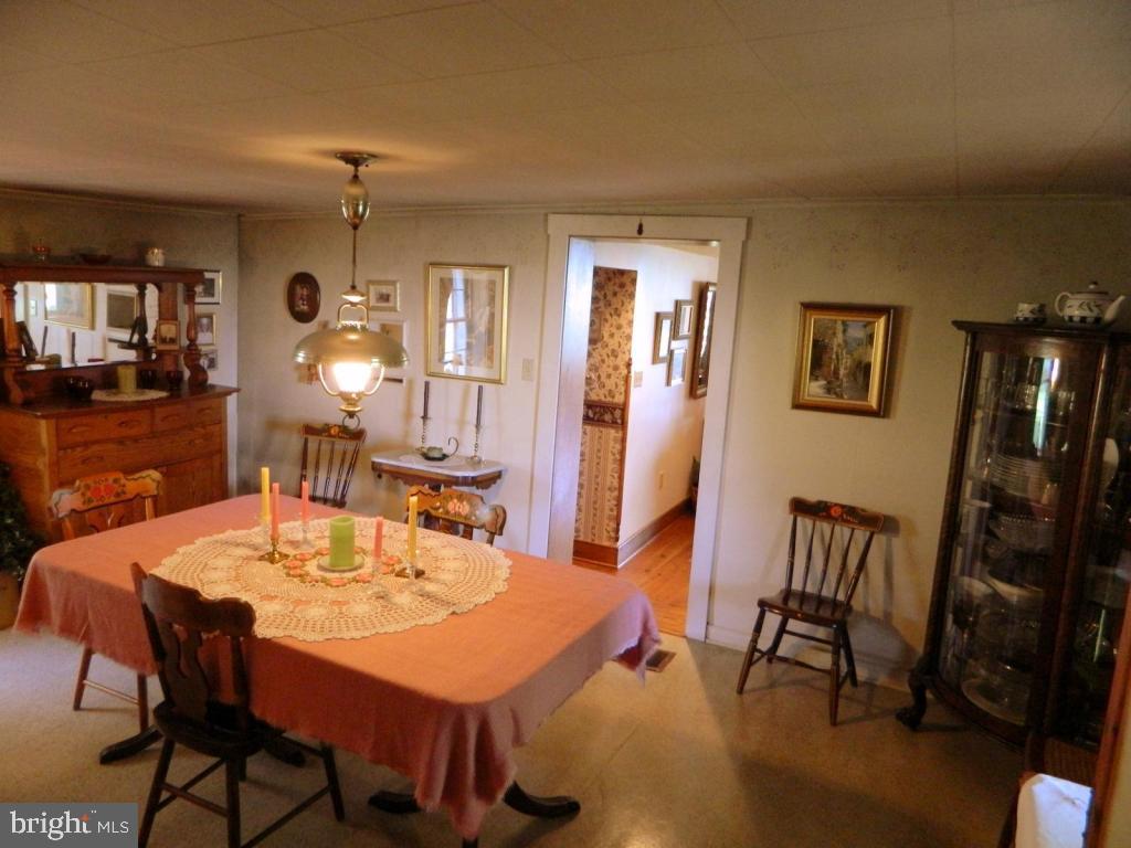 1021 Pine Hill Road Lititz, PA 17543 - Photo 19 of 61