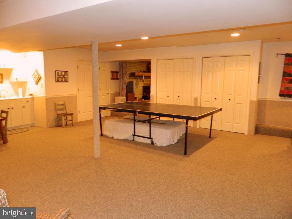 1021 Pine Hill Road Lititz, PA 17543 - Photo 35 of 61