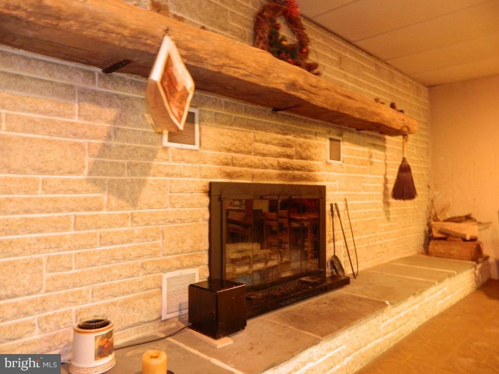 1021 Pine Hill Road Lititz, PA 17543 - Photo 36 of 61